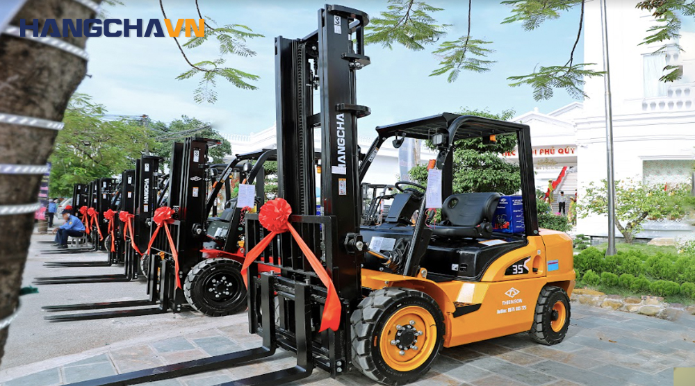 Xe nâng dầu Hangcha