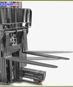 Càng xe nâng reach truck
