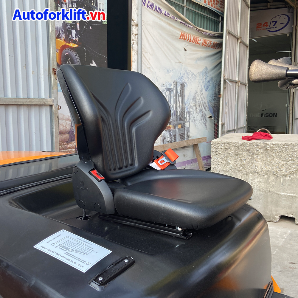 Ghế ngồi xe nâng điện Ghế ngồi xe nâng điện