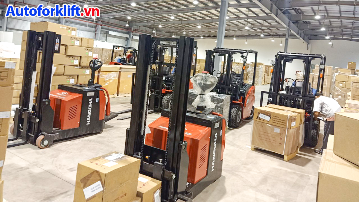 Mua xe nâng tay cao mới ở đâu