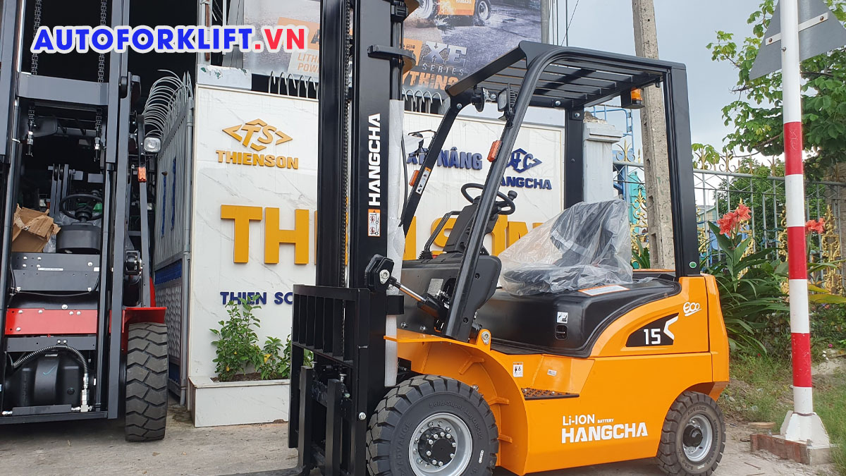 Xe nâng điện lithium 1,5 tấn